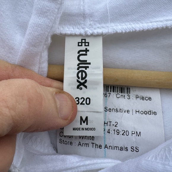 NWT Arm The Animals Hooded Sweatshirt. - Picture 6 of 7